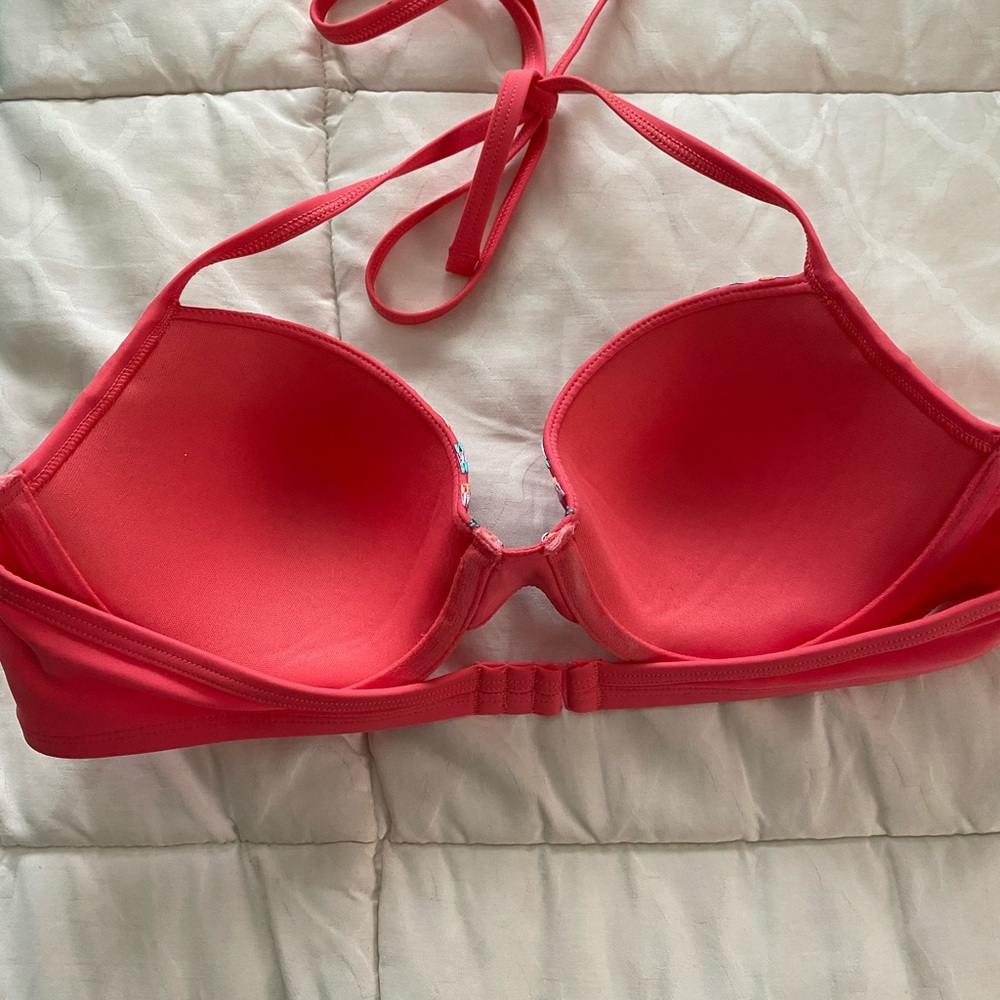 Bikini top